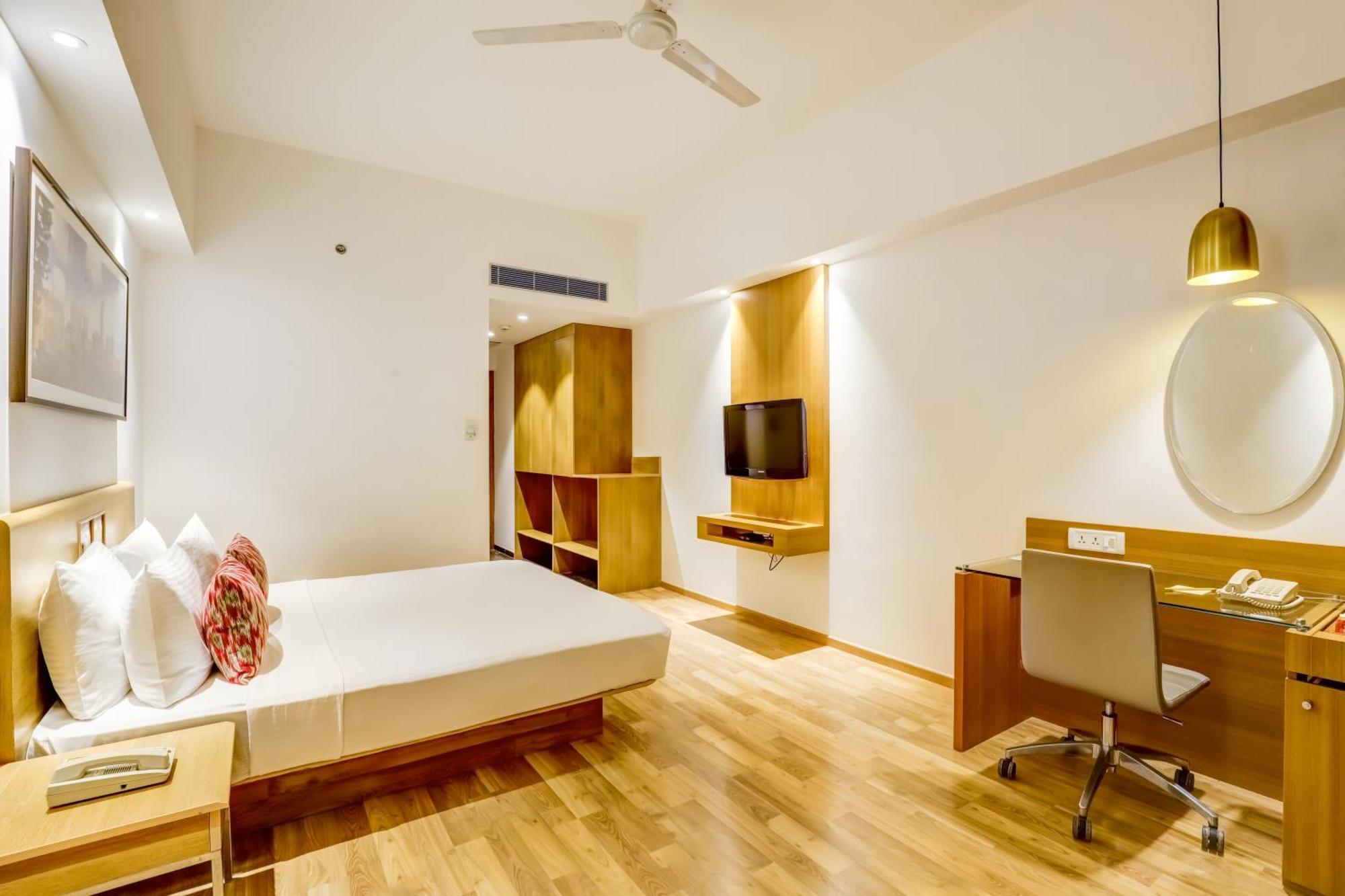 Lemon Tree Hotel Electronics City Bengalúr Exteriér fotografie