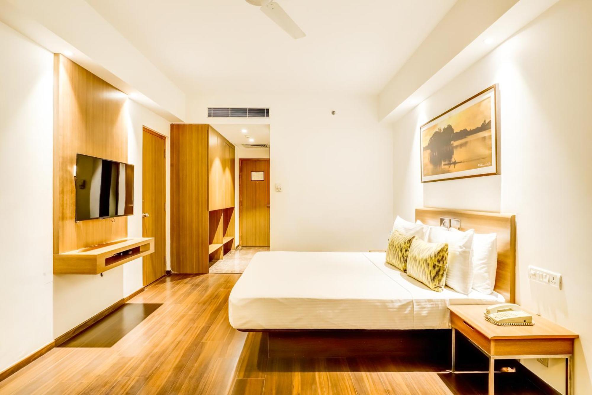 Lemon Tree Hotel Electronics City Bengalúr Exteriér fotografie